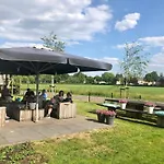De Slaapfabriek En Trainingslocatie 特赫
