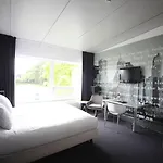 De Slaapfabriek En Trainingslocatie 酒店 特赫