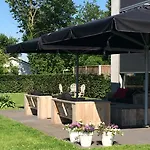 酒店 De Slaapfabriek En Trainingslocatie 4*