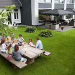 De Slaapfabriek En Trainingslocatie 酒店 特赫