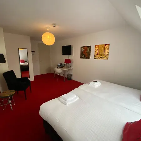 De Slaapfabriek En Trainingslocatie 4* Teuge