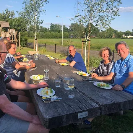 De Slaapfabriek vakantiehuis en trainingslocatie Teuge