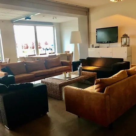 De Slaapfabriek vakantiehuis en trainingslocatie 4* Teuge