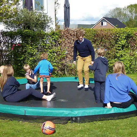 Hotel De Slaapfabriek vakantiehuis en trainingslocatie Teuge