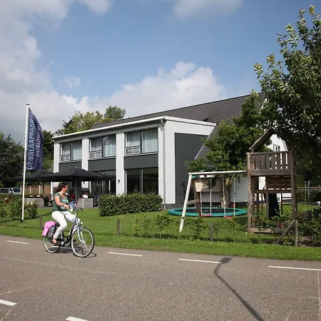 De Slaapfabriek vakantiehuis en trainingslocatie Teuge