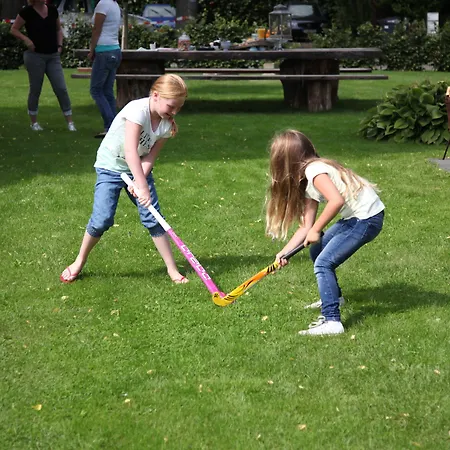 De Slaapfabriek vakantiehuis en trainingslocatie Hotel 4*