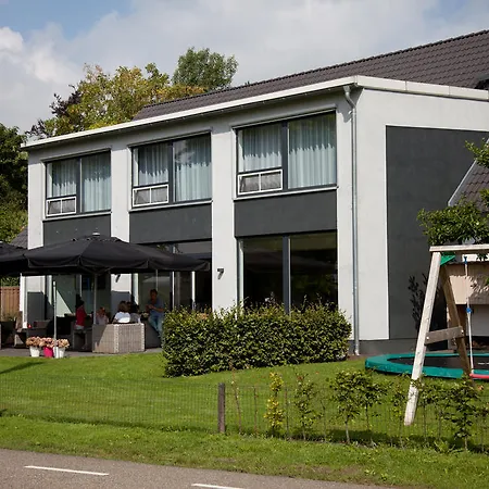 De Slaapfabriek vakantiehuis en trainingslocatie Hotel Teuge