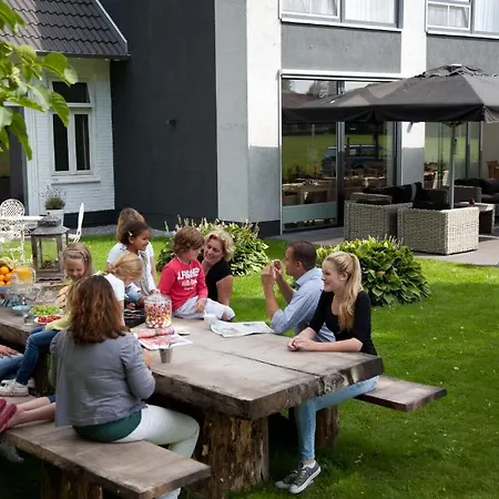 De Slaapfabriek vakantiehuis en trainingslocatie Hotel 4*