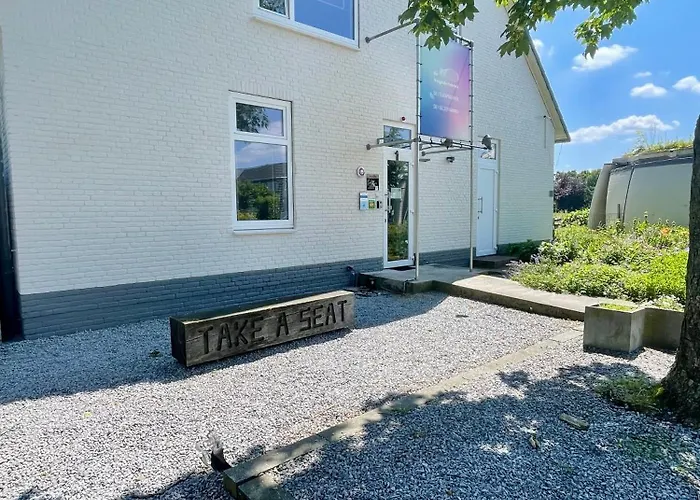 Hotell De Slaapfabriek En Trainingslocatie Teuge