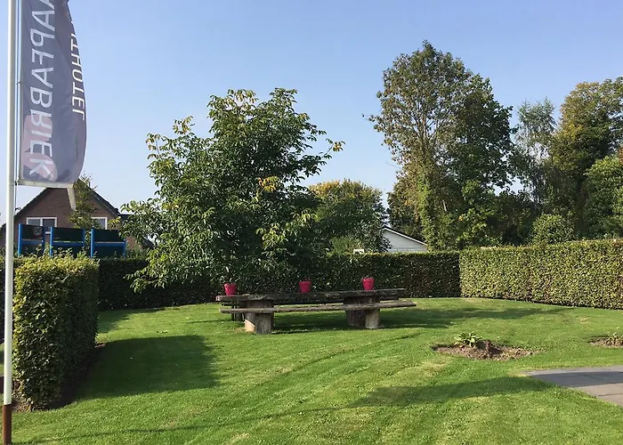 Отель De Slaapfabriek En Trainingslocatie Тёге